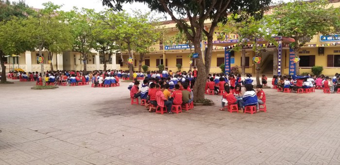 Giới thiệu về trường Tiểu học Diễn Hùng